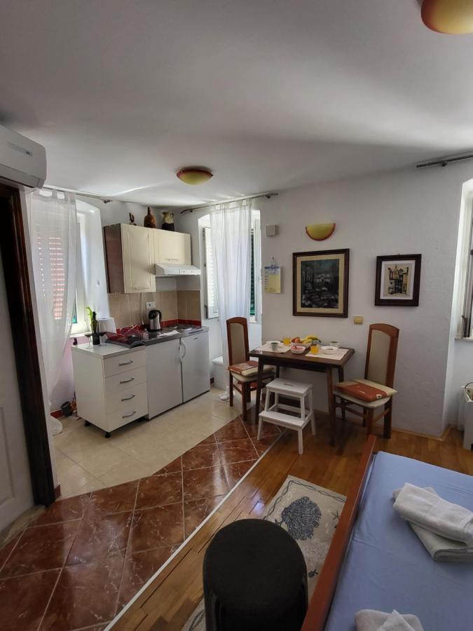Studio Fani Makarska Buitenkant foto
